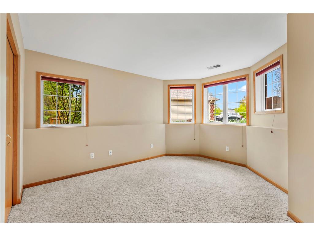 2100 Hunter Hill Court Hudson WI 54016 7070007 image15