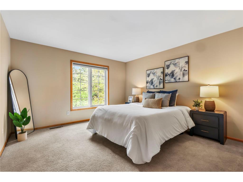 2100 Hunter Hill Court Hudson WI 54016 7070007 image9