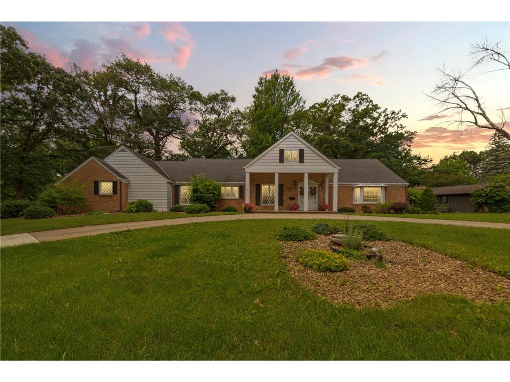 2100 Linn Drive Owatonna MN 55060 7063764 image1