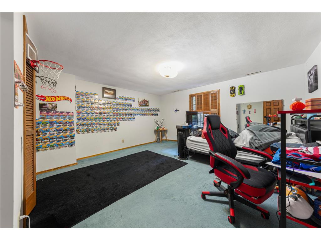 2100 Linn Drive Owatonna MN 55060 7063764 image24