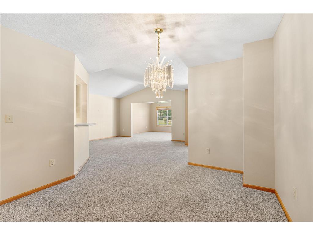 2100 Oak Tree Lane #B Austin MN 55912 7110604 image13