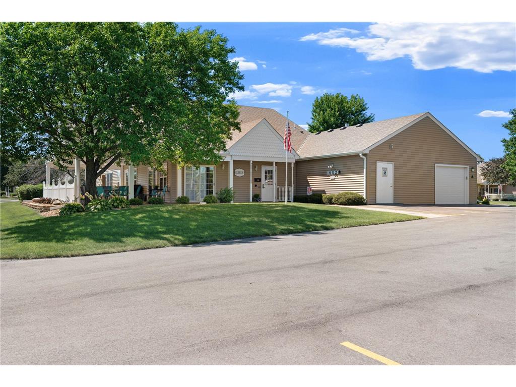 2100 Oak Tree Lane #B Austin MN 55912 7110604 image30