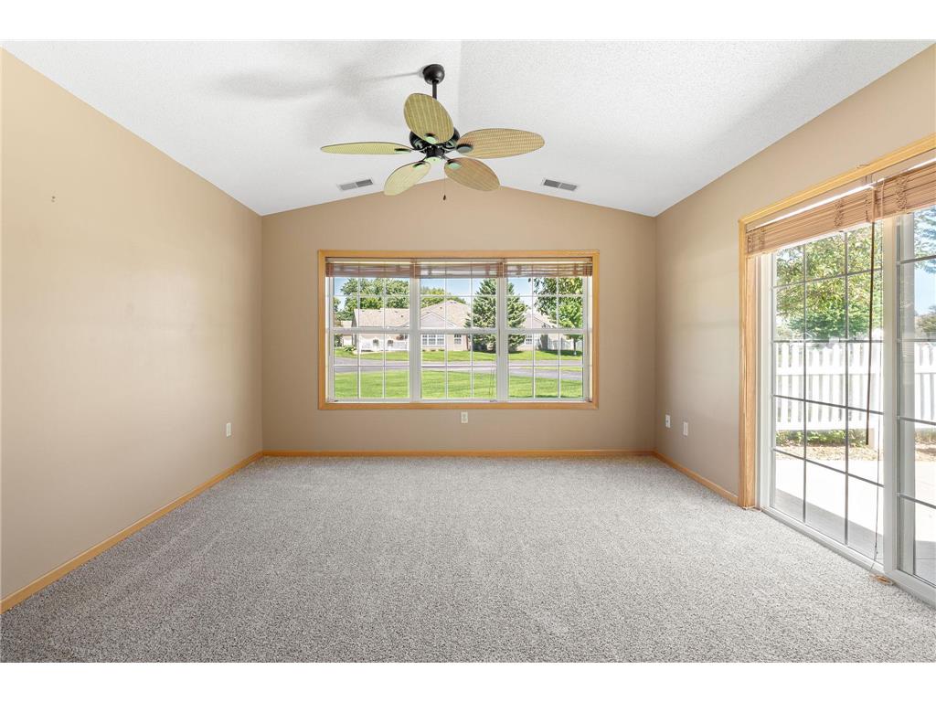 2100 Oak Tree Lane #B Austin MN 55912 7110604 image6