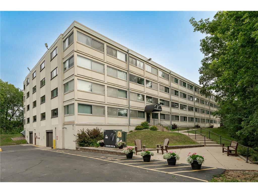 2100 Valkyrie Drive NW #109 Rochester MN 55901 6759092 image1