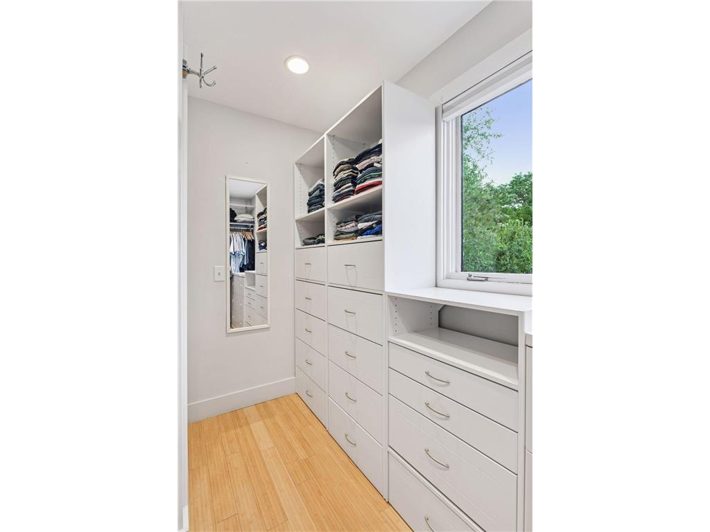 2100 W 21st Street Minneapolis MN 55405 6777361 image28