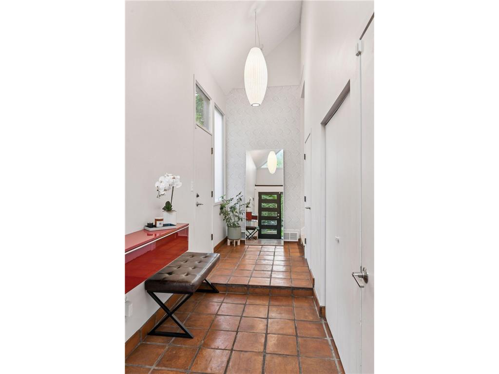 2100 W 21st Street Minneapolis MN 55405 6777361 image45