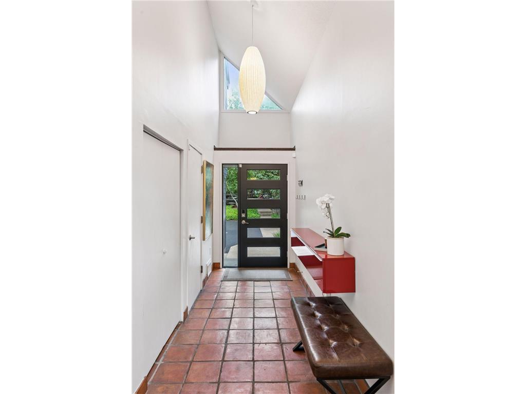 2100 W 21st Street Minneapolis MN 55405 6777361 image46