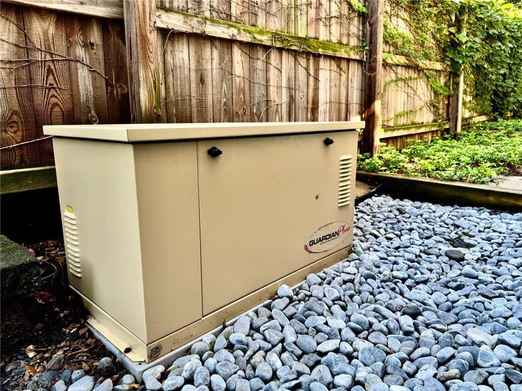 2100 W 21st Street Minneapolis MN 55405 6777361 image47