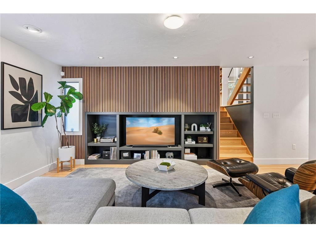 2100 W 21st Street Minneapolis MN 55405 6777361 image8