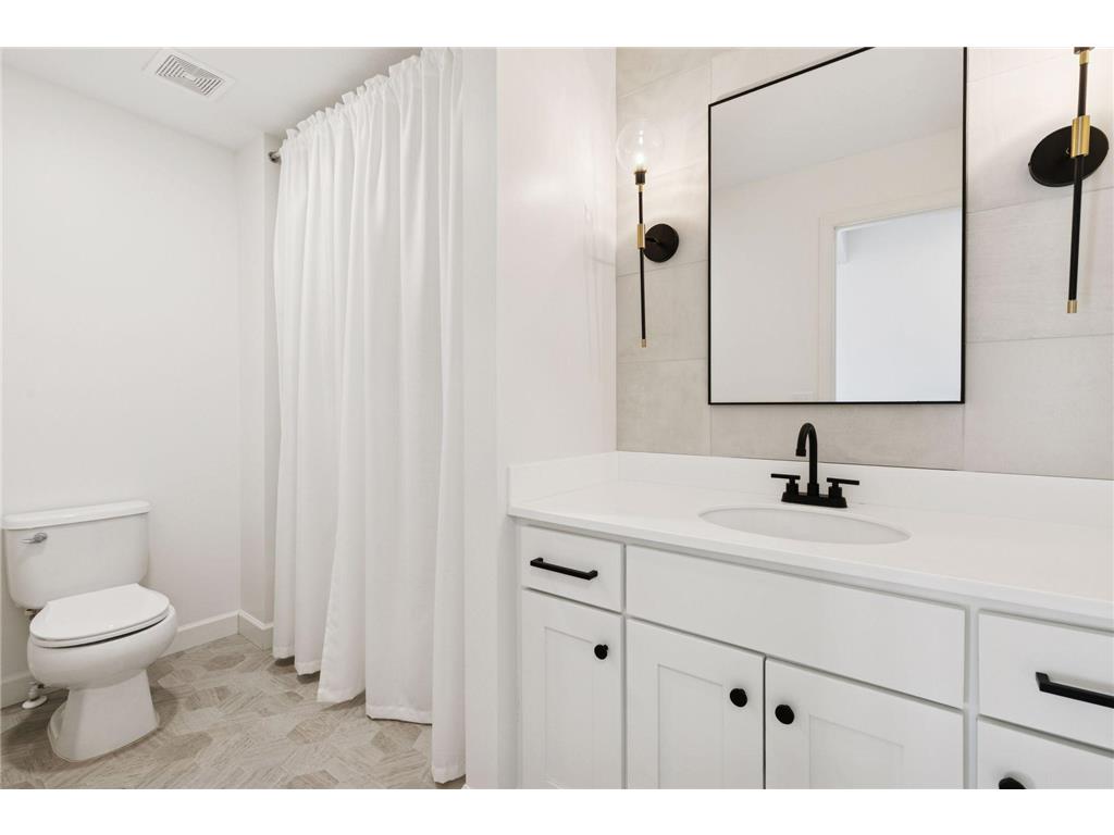 21001 Fletcher Way Farmington MN 55024 7016386 image20