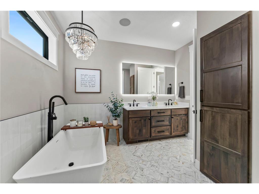 21009 Karoline Court N Forest Lake MN 55025 - Forest 7007149 image28