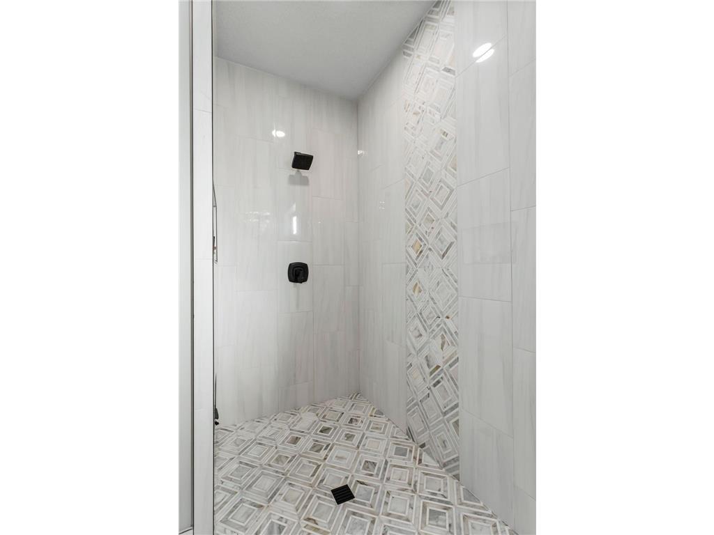 21009 Karoline Court N Forest Lake MN 55025 - Forest 7007149 image33