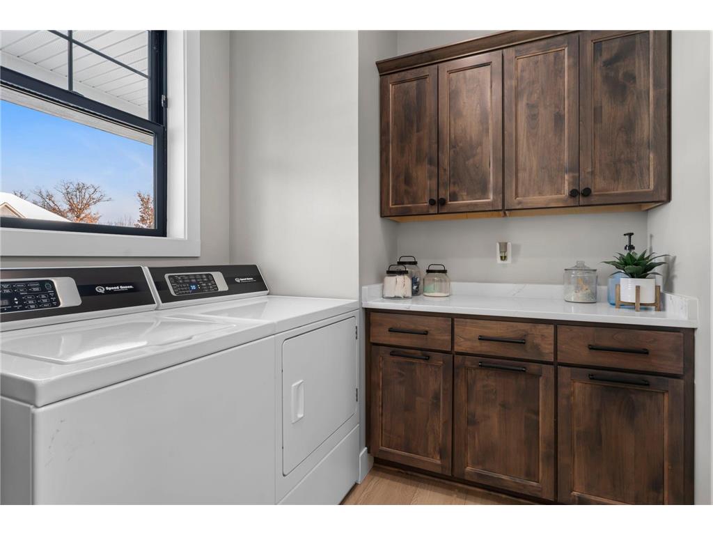 21009 Karoline Court N Forest Lake MN 55025 - Forest 7007149 image39