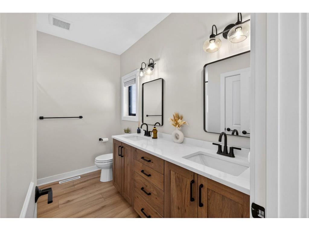 2101 21st Avenue NE Kasson MN 55944 7041634 image26