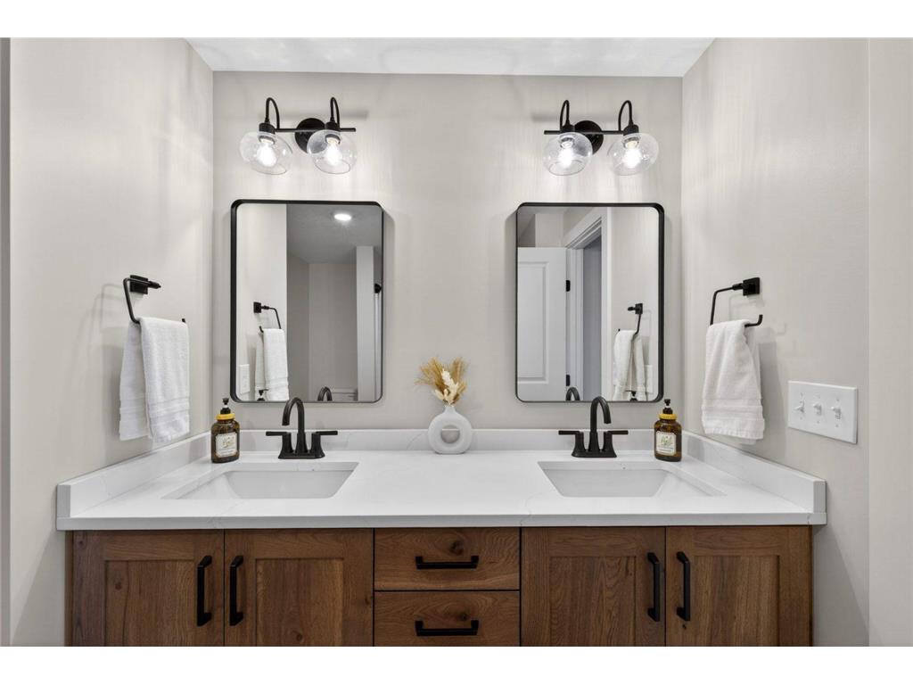 2101 21st Avenue NE Kasson MN 55944 7041634 image32