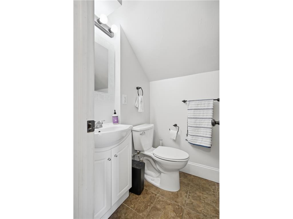 2101 3rd Street NE Minneapolis MN 55418 7008587 image25