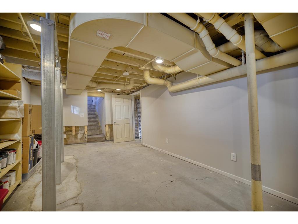 2101 3rd Street NE Minneapolis MN 55418 7008587 image32