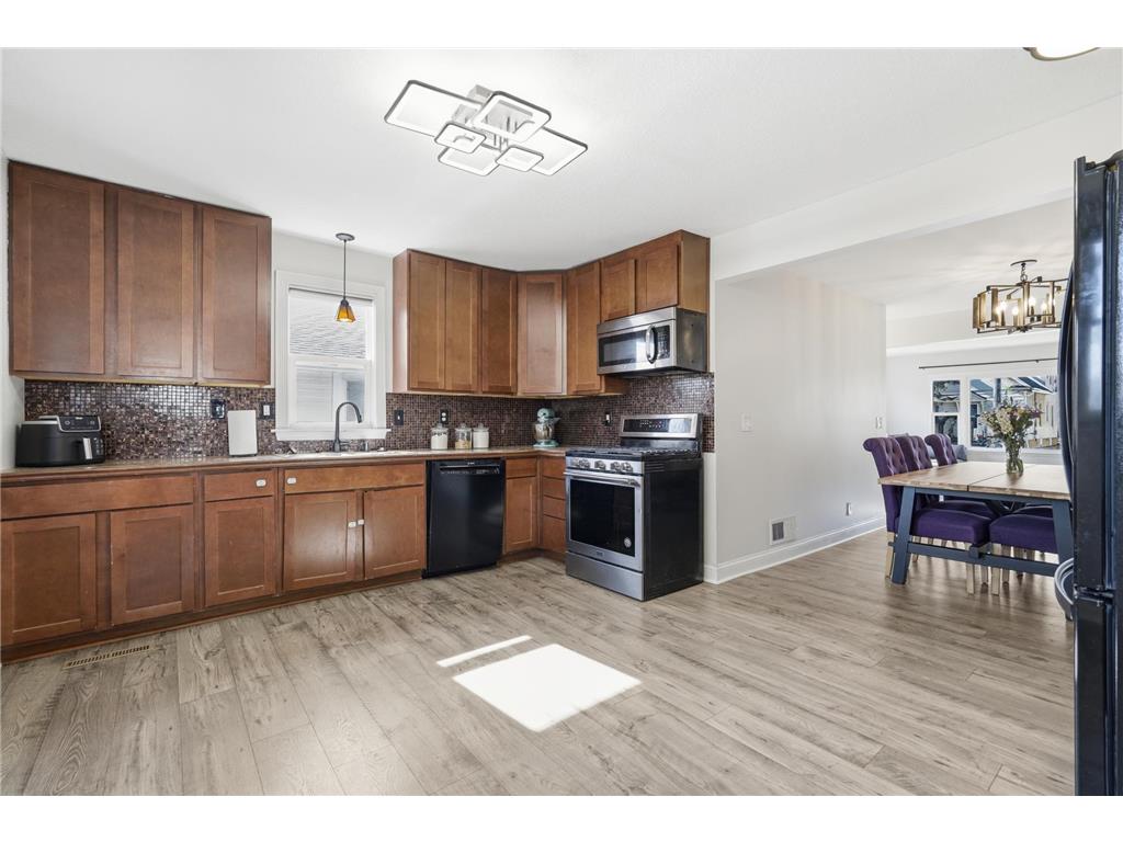 2101 3rd Street NE Minneapolis MN 55418 7008587 image7