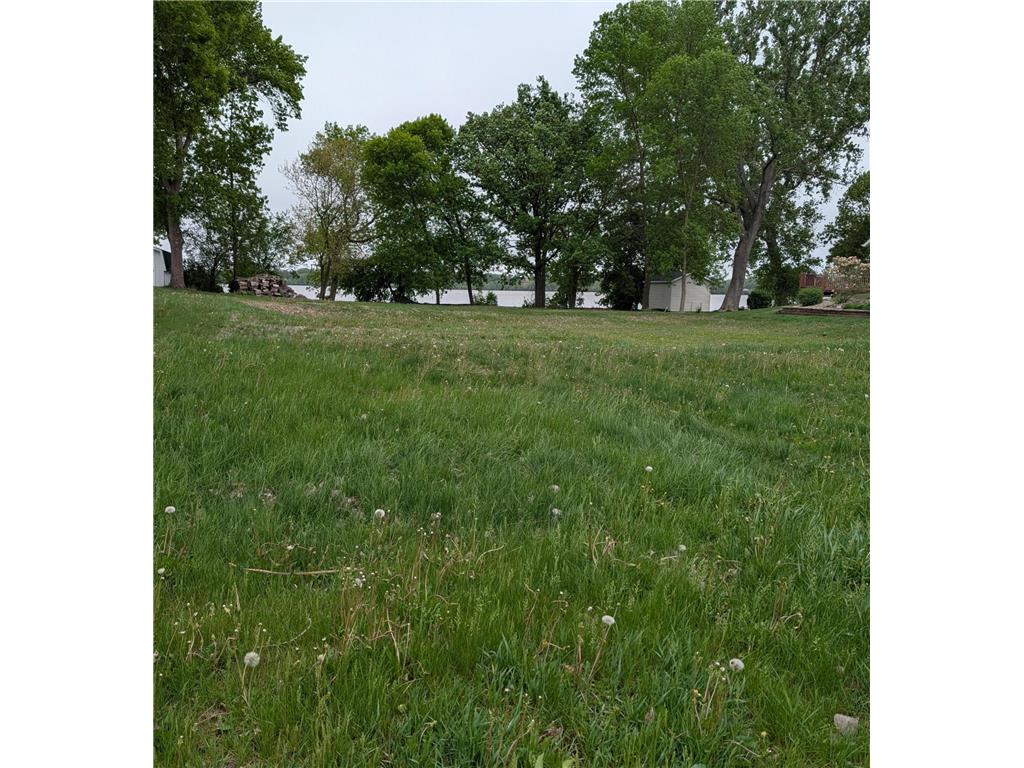 2101 Country Club Drive NE Willmar MN 56201 - Willmar 6724996 image2