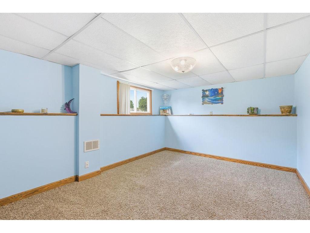 2101 Laramie Trail Brooklyn Park MN 55444 7078816 image17