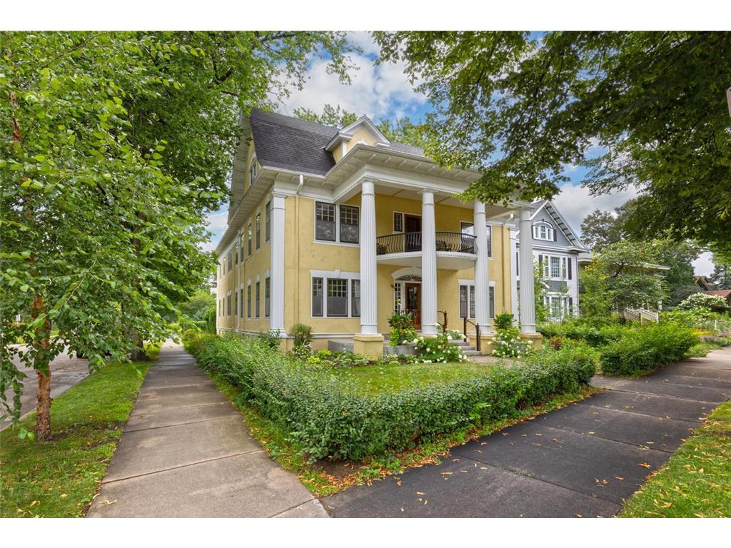 2101 Newton Avenue S #R3 Minneapolis MN 55405 6685990 image1