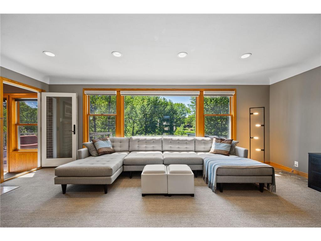 2101 Regent Avenue N Golden Valley MN 55422 - Bassett Creek 7079950 image8