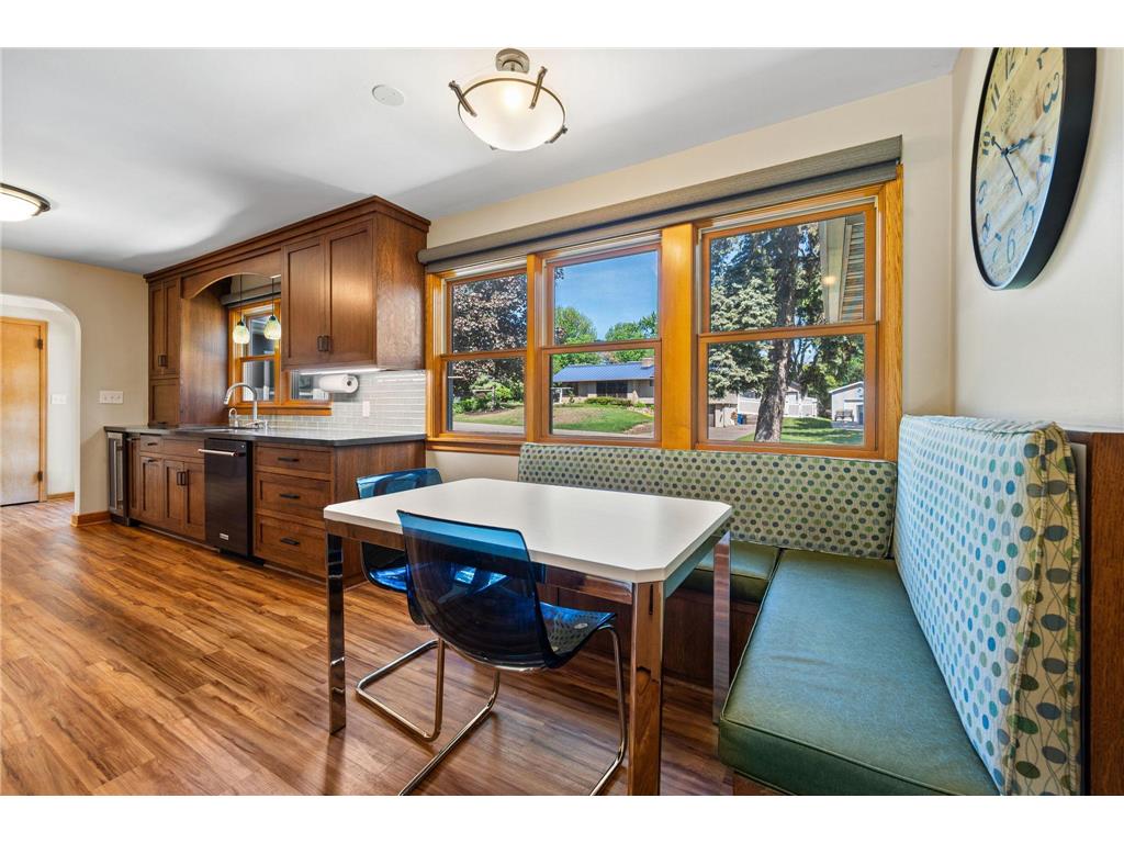 2101 Regent Avenue N Golden Valley MN 55422 - Bassett Creek 7079950 image9