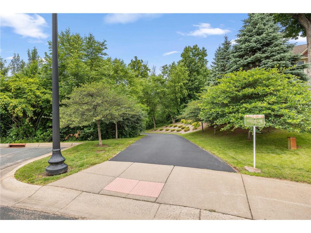 21018 Karoline Court N Forest Lake MN 55025 - Forest 7091258 image26