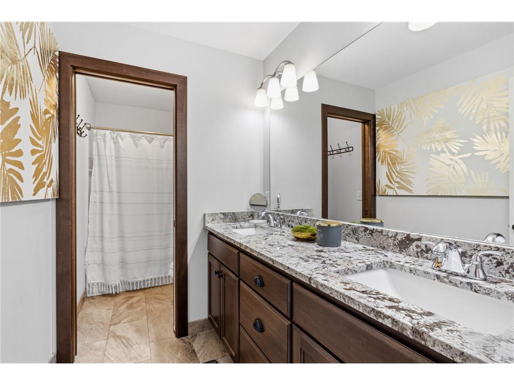 21018 Karoline Court N Forest Lake MN 55025 - Forest 7091258 image60