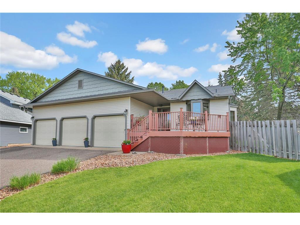 2102 2nd Street N North Saint Paul MN 55109 6538507 image1