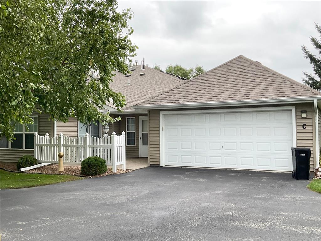 2102 Oak Tree Lane #C Austin MN 55912 6791988 image1