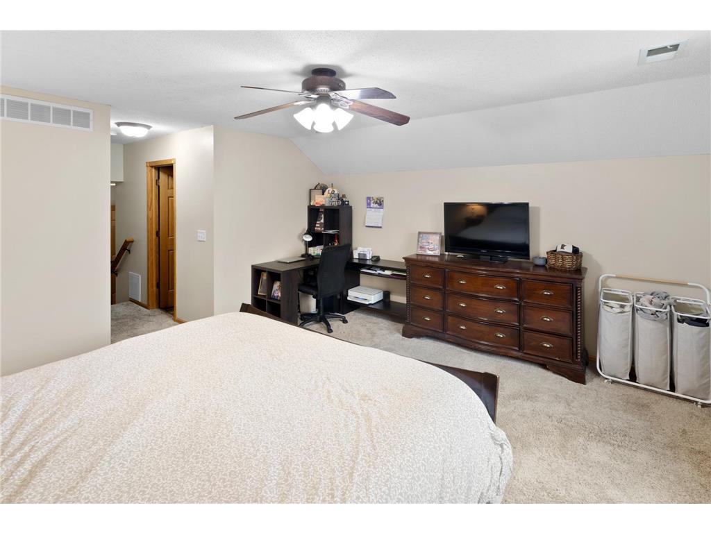 2102 Whitetail Run Buffalo MN 55313 7048372 image37