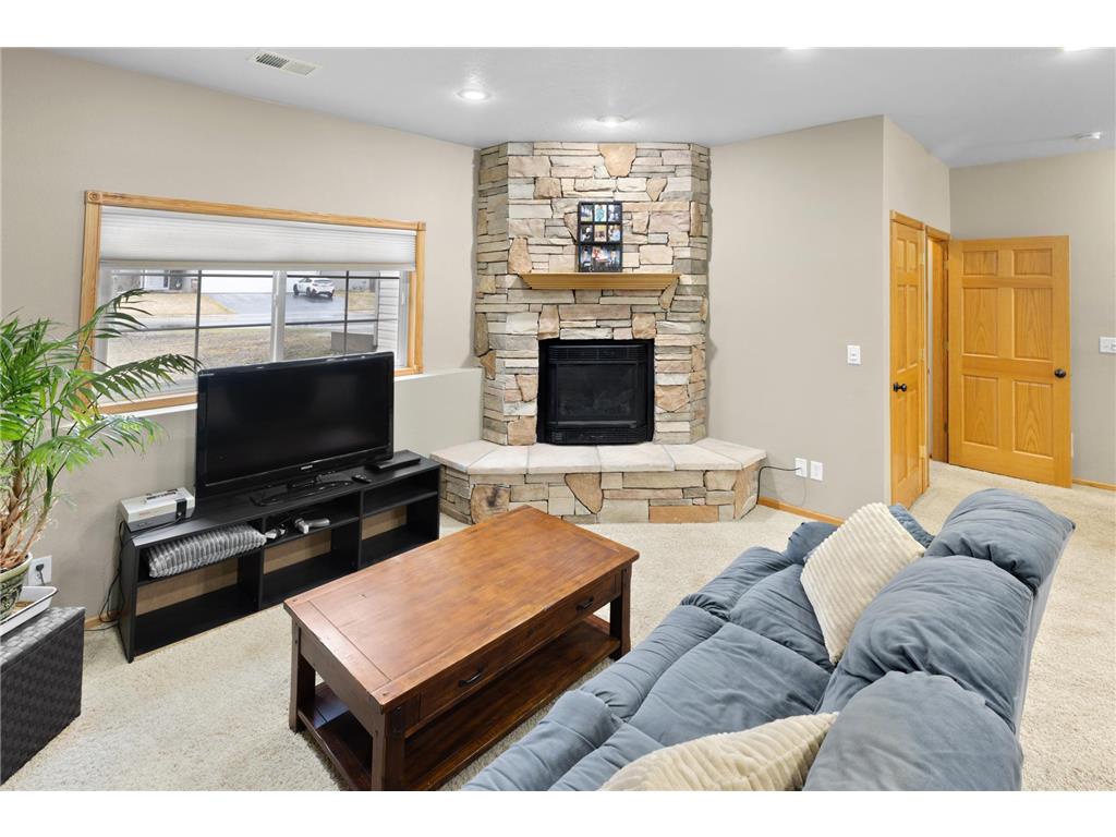 2102 Whitetail Run Buffalo MN 55313 7048372 image40