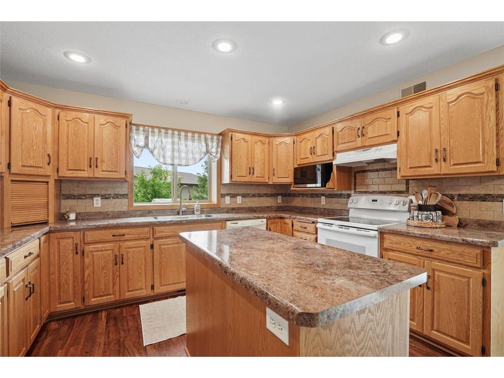 21022 Fruitwood Road Richmond MN 56368 7088841 image11