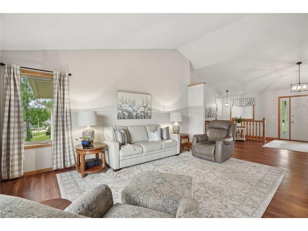 21022 Fruitwood Road Richmond MN 56368 7088841 image6