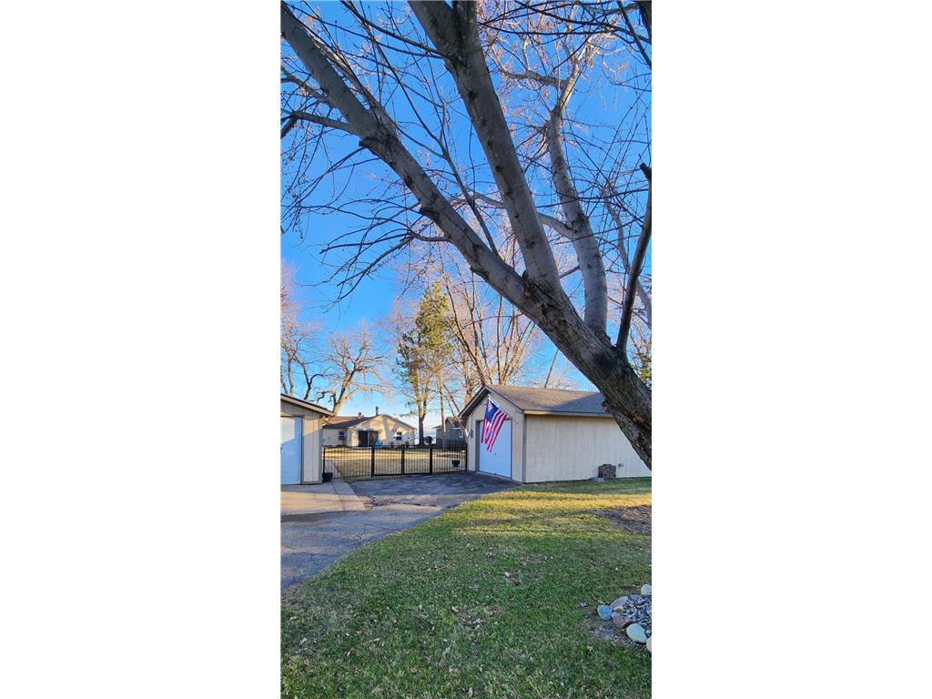 21029 Elks Point Road Dane Prairie Twp MN 56537 - Wall 7050210 image40