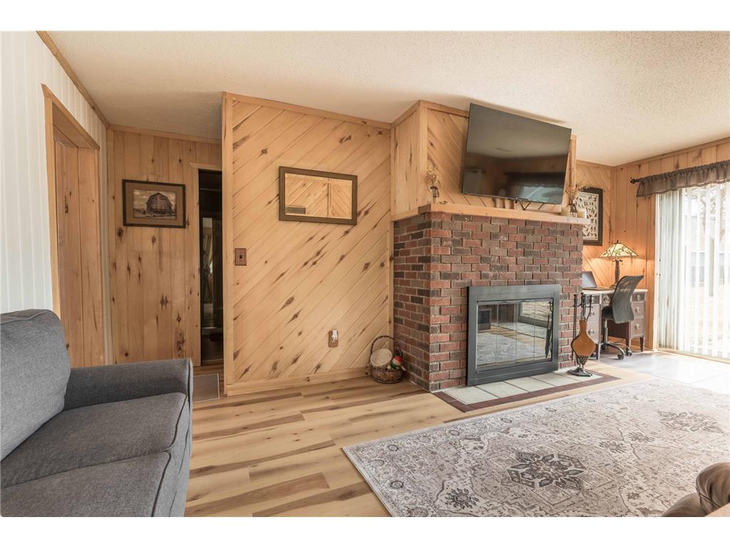 21029 Elks Point Road Dane Prairie Twp MN 56537 - Wall 7050210 image7