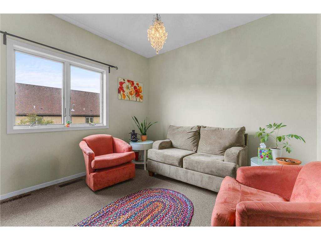 2103 County Road D E #A Maplewood MN 55109 7114446 image17