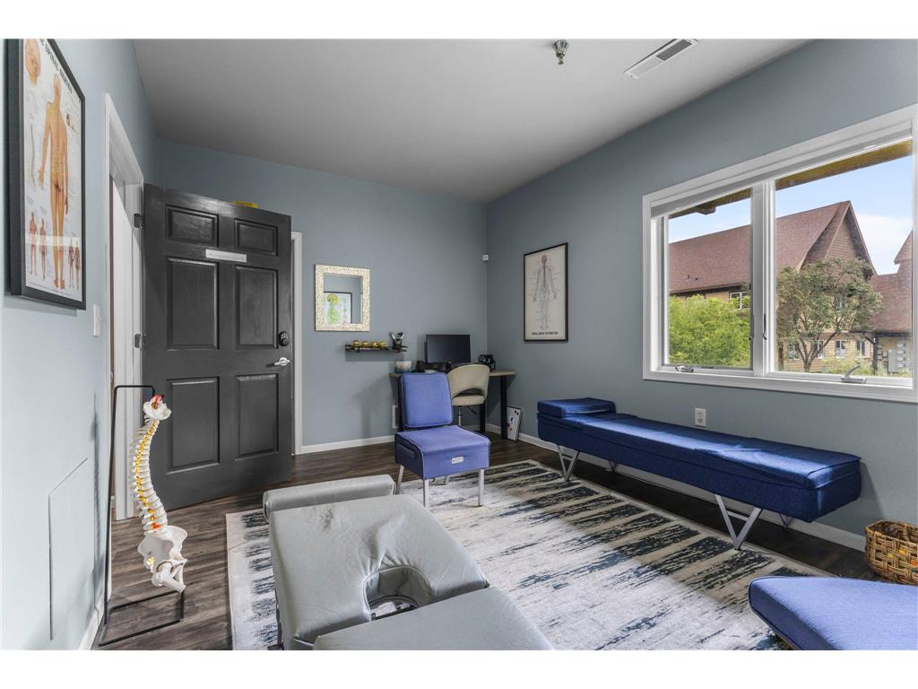 2103 County Road D E #A Maplewood MN 55109 7114446 image6