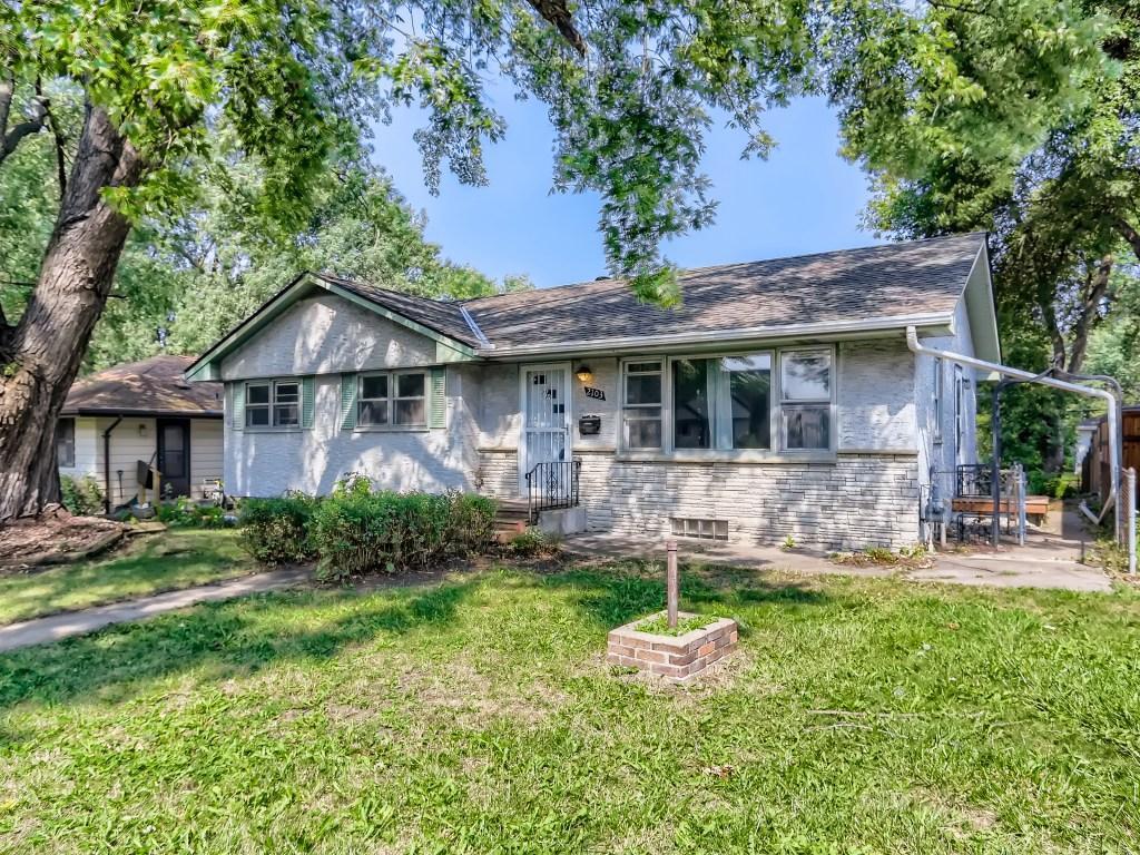 2103 Fairway Drive NE, Columbia Heights, MN 55421 MLS 6252158