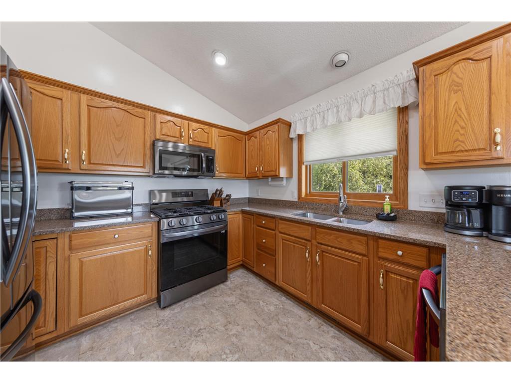 2103 Kennedy Drive Faribault MN 55021 7108469 image19