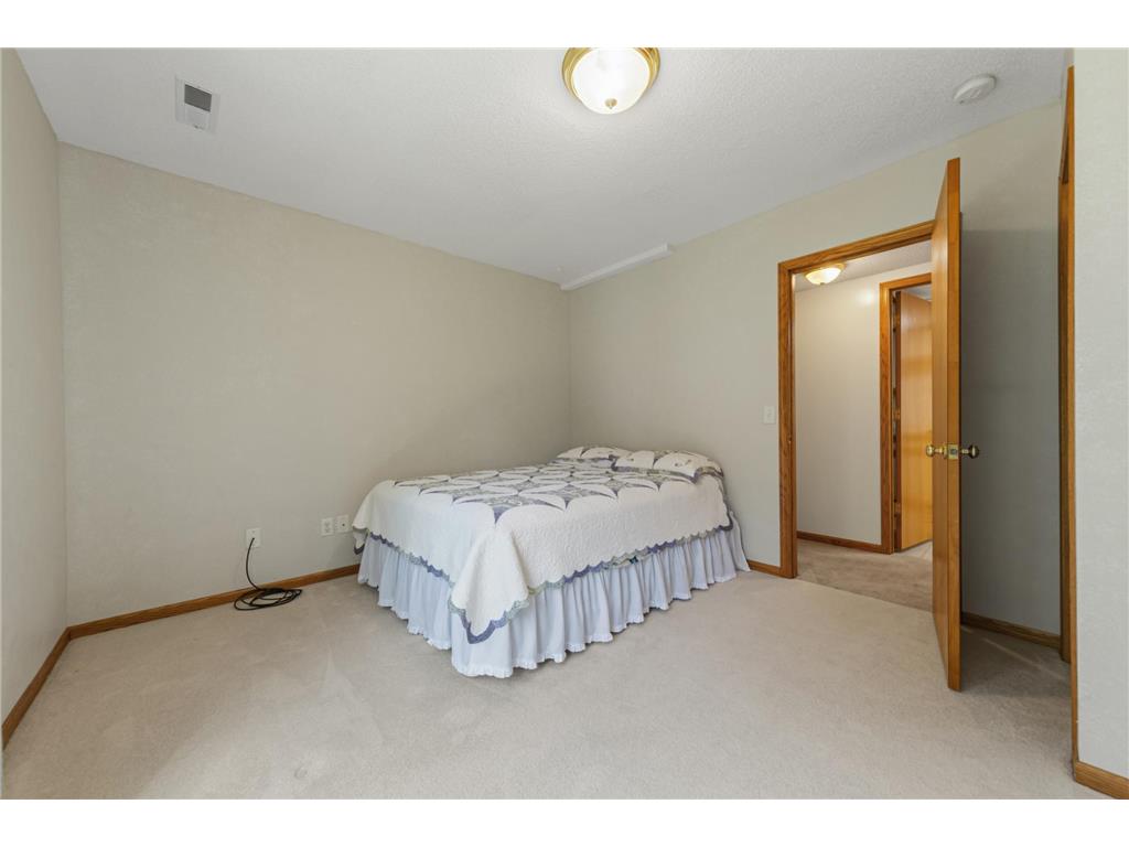 2103 Kennedy Drive Faribault MN 55021 7108469 image35