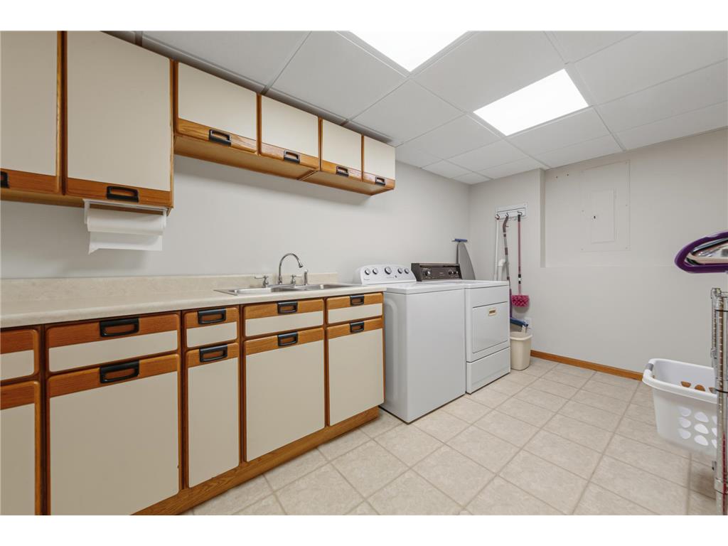 2103 Kennedy Drive Faribault MN 55021 7108469 image36