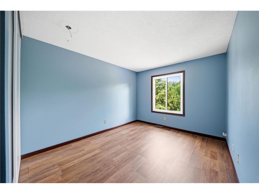 2103 Marquis Road Golden Valley MN 55427 7015415 image23