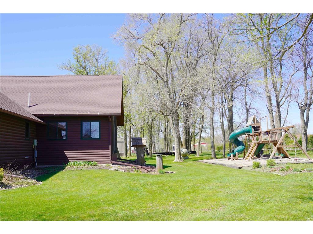 2103 Redwing Avenue Sibley IA 51249 7063911 image15