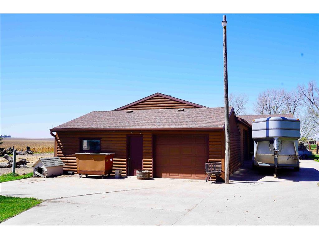 2103 Redwing Avenue Sibley IA 51249 7063911 image19