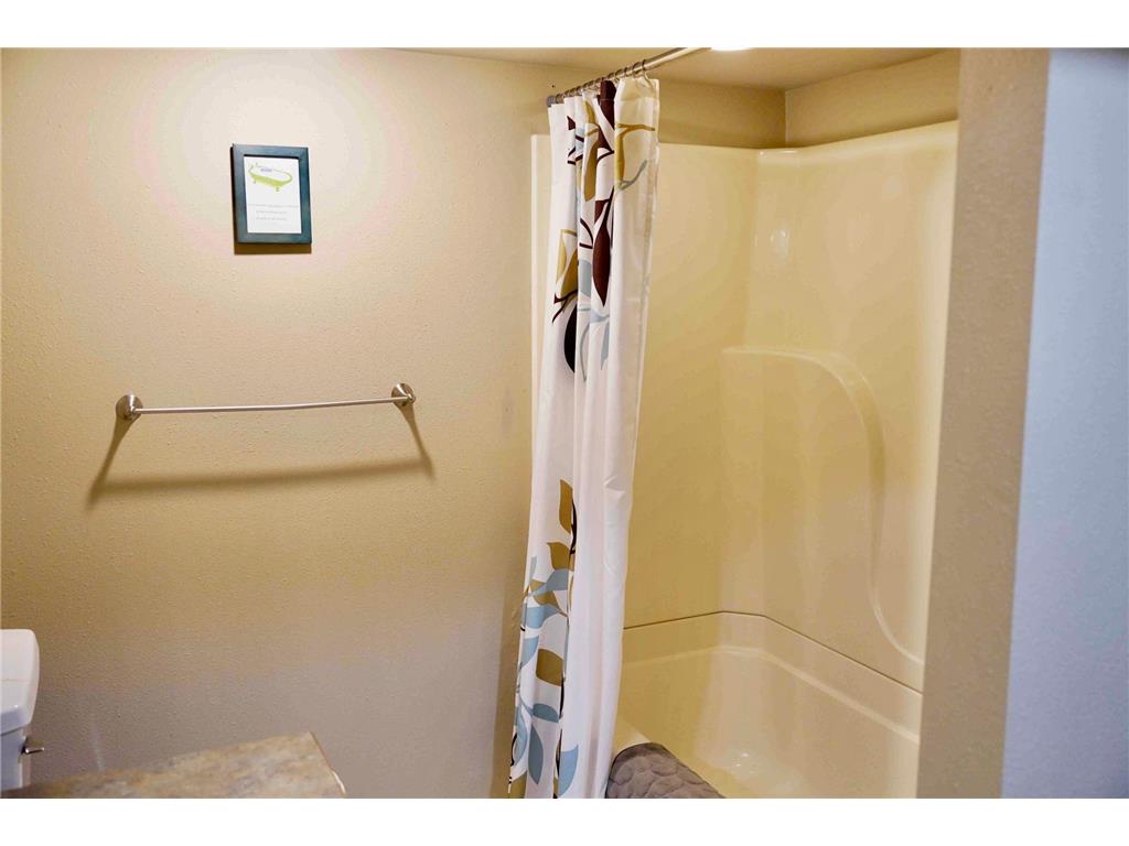 2103 Redwing Avenue Sibley IA 51249 7063911 image59