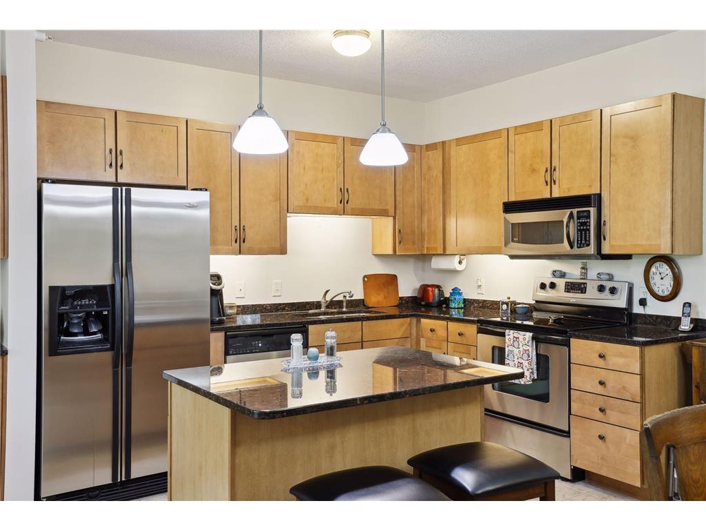 2103 Silver Bell Road #311 Eagan MN 55122 6386404 image1