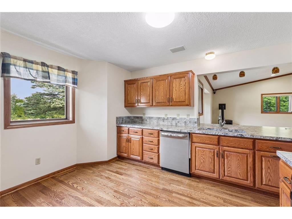 21030 W Linwood Drive NE Linwood Twp MN 55079 7086420 image14