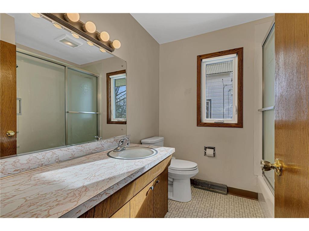 2104 3rd Street N Saint Cloud MN 56303 7008768 image17